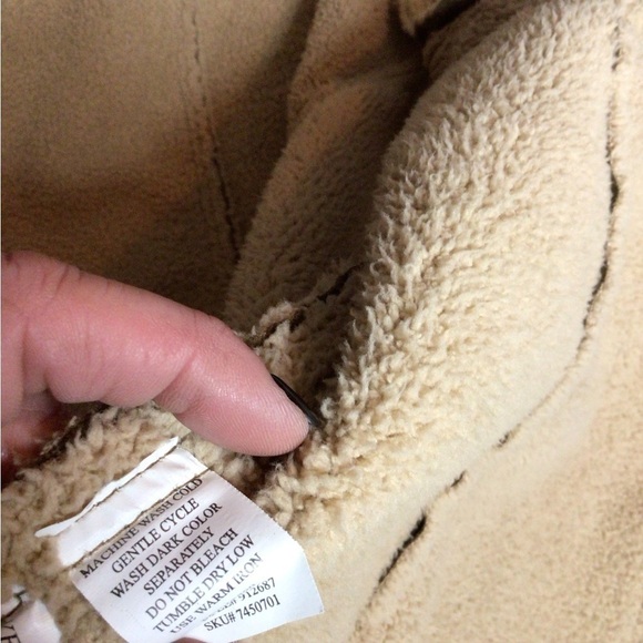 Tan Faux Suede Sherpa-Lined Jacket 2xl.    (1aa) - Picture 12 of 12